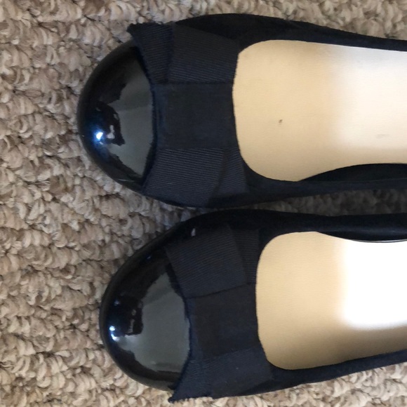 Cole Haan closed toe wedge - Picture 6 of 6